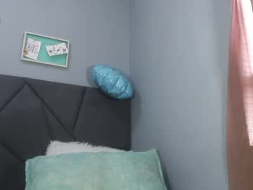 Queenrachelbrown Chaturbate stream image from May 24, 2026