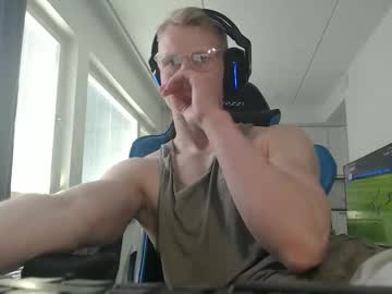 Chestbrahhhhhh Chaturbate stream image from May 24, 2026
