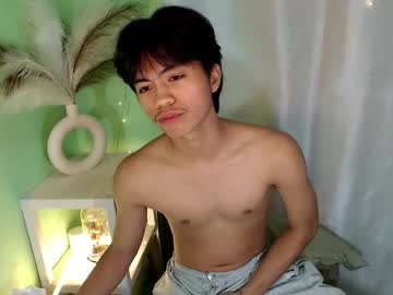 Manofdesireenzo88 Chaturbate stream image from May 24, 2026