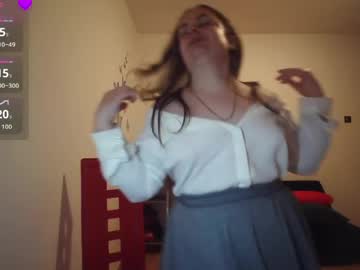Nadiiamorgun Chaturbate stream image from May 24, 2026