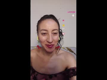 Oriana_111 Chaturbate stream image from May 24, 2026