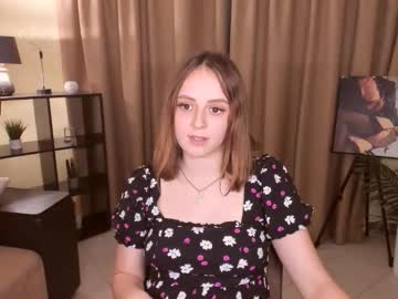 Milanabells Chaturbate stream image from May 24, 2026