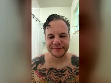 Tattedupboyfun Chaturbate stream image from May 24, 2026