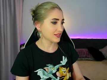 Tweety_Twist Chaturbate stream image from May 24, 2026