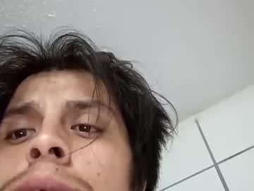 Lilmangrow Chaturbate stream image from May 24, 2026