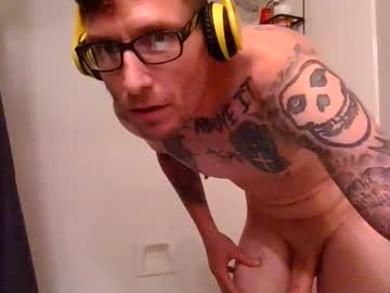 Krasher2313 Chaturbate stream image from May 25, 2026