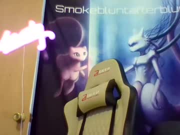 Smokebluntafterblunt Chaturbate stream image from May 25, 2026
