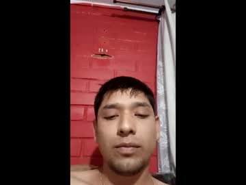 Ulosdeabajo04 Chaturbate stream image from May 25, 2026