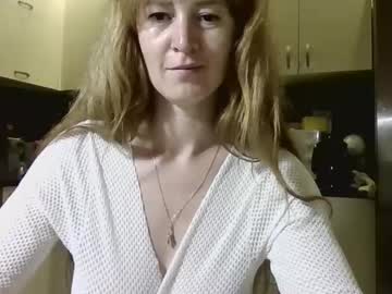 Marizafouset Chaturbate stream image from May 25, 2026