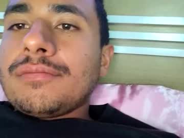 Jhonjrr9 Chaturbate stream image from May 25, 2026