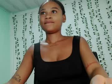 Akemy_Saunderz Chaturbate stream image from May 25, 2026