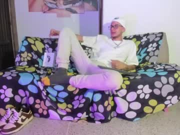 Vlad__Night Chaturbate stream image from May 25, 2026