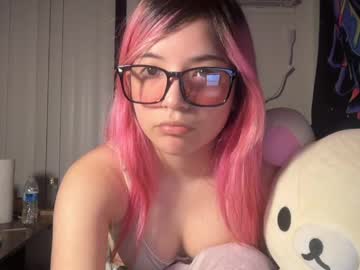 Minaisnever Chaturbate stream image from May 25, 2026