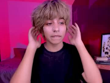 Aronn_44 Chaturbate stream image from May 25, 2026