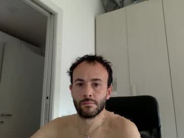 Hhombre Chaturbate stream image from May 25, 2026