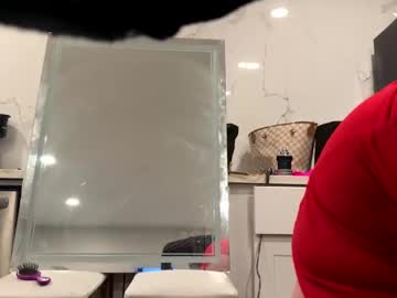 Naudie_Muse Chaturbate stream image from May 25, 2026