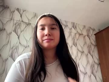 Senaidaikemire Chaturbate stream image from May 25, 2026