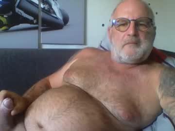 Sexypaa Chaturbate stream image from May 25, 2026