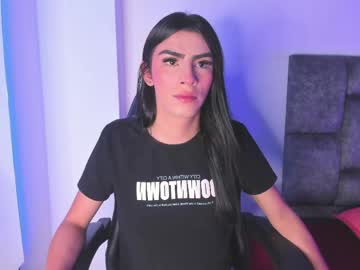 Isabella_Moon9 Chaturbate stream image from May 25, 2026