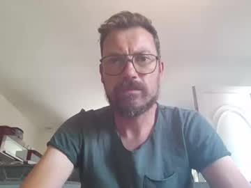 Pchittt Chaturbate stream image from May 25, 2026