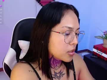 Yunomi_1 Chaturbate stream image from May 25, 2026