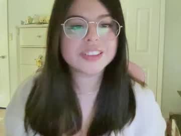 Curviiemm30 Chaturbate stream image from May 25, 2026