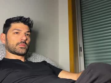 Sexfriendch Chaturbate stream image from May 25, 2026