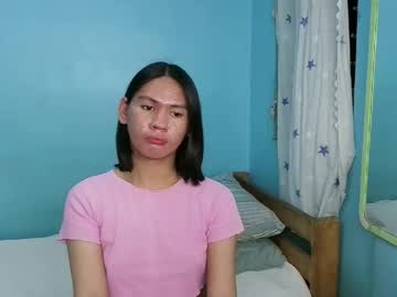 Vixenzhole_30 Chaturbate stream image from May 25, 2026