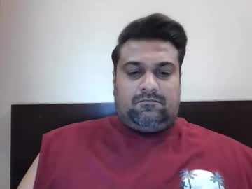 Aadilovesyou29 Chaturbate stream image from May 25, 2026