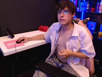 Krown_Nox Chaturbate stream image from May 25, 2026