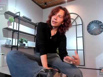 Stephanrusso Chaturbate stream image from May 25, 2026