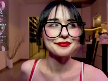 Alicelannei Chaturbate stream image from May 25, 2026