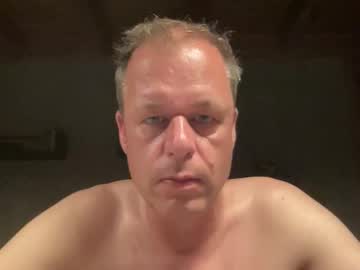 Mme4you Chaturbate stream image from May 25, 2026