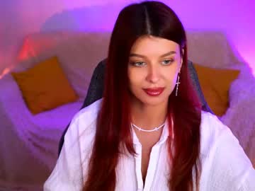 Nicolemoonn Chaturbate stream image from May 25, 2026