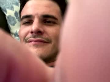 Millennialcum Chaturbate stream image from May 25, 2026