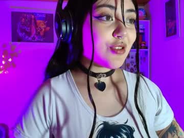 Violeet_Smile Chaturbate stream image from May 25, 2026