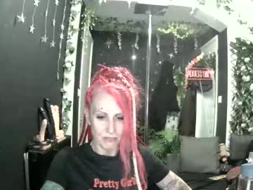 Saucysky Chaturbate stream image from May 26, 2026