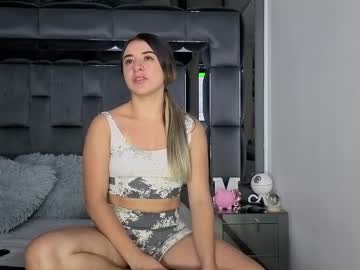 Sweetblonde111 Chaturbate stream image from May 26, 2026