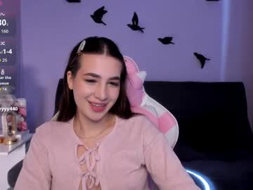 Theresalovee stream image from May 26, 2026
