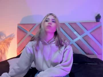 Rachell_Criss Chaturbate stream image from May 26, 2026