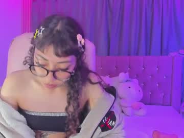 Kiara_Lovelyy Chaturbate stream image from May 26, 2026