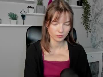 Kirabliss28 Chaturbate stream image from May 26, 2026