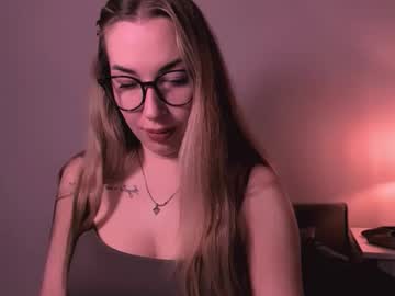 Ariaswan Chaturbate stream image from May 26, 2026