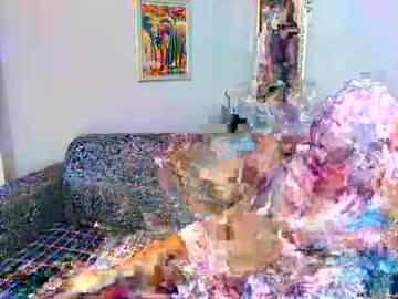 Indiankiara2_A Chaturbate stream image from May 26, 2026