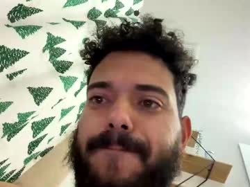 Lovetopleaseyou4423 Chaturbate stream image from May 26, 2026