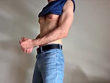 Bl4cknut5 Chaturbate stream image from May 26, 2026