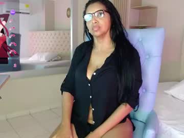 Isabella_Noir_9 Chaturbate stream image from May 26, 2026