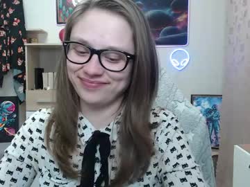 Ambersimard Chaturbate stream image from May 26, 2026
