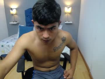 Alexx_Leon Chaturbate stream image from May 26, 2026