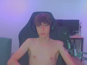 Delanoboydg Chaturbate stream image from May 26, 2026